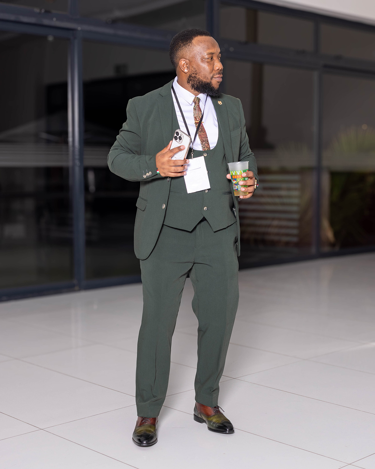 Corporate event guest arrival photographed by IyanaT Production in Midrand, Louisville Resort for Mavuyisi Group
